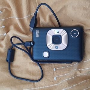 FujiFilm instant camera